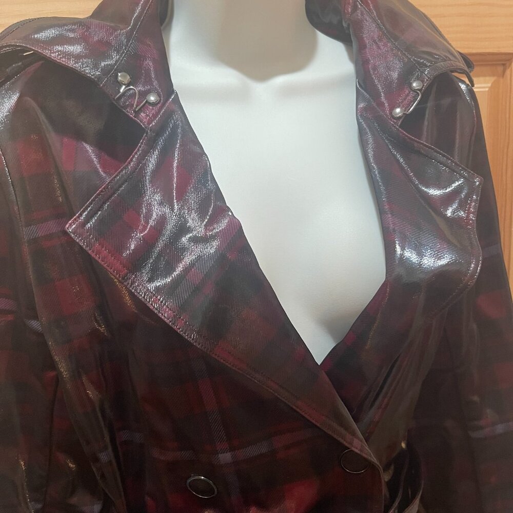 Elie Tahari Rain trench coat size M